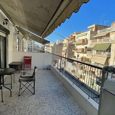 Comfortable And Elegant Flat In Lägenhet Thessaloníki